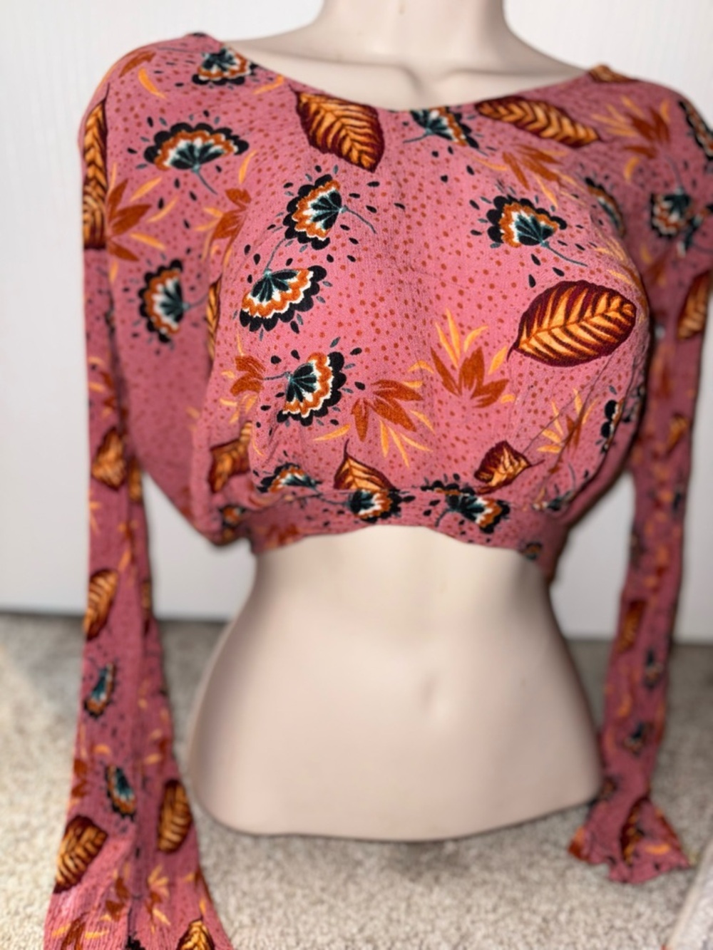 Anthropology Floral Crop Long-Sleeve Top in Dusty Rose - Picture 2 of 7
